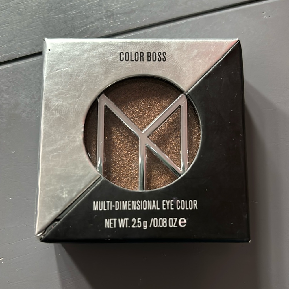 IL Makiage multi-dimensional eye color